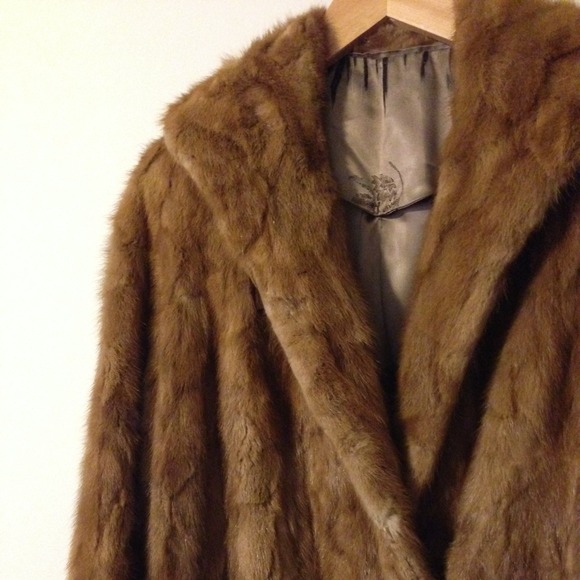 Vintage fur coat - Picture 3 of 4
