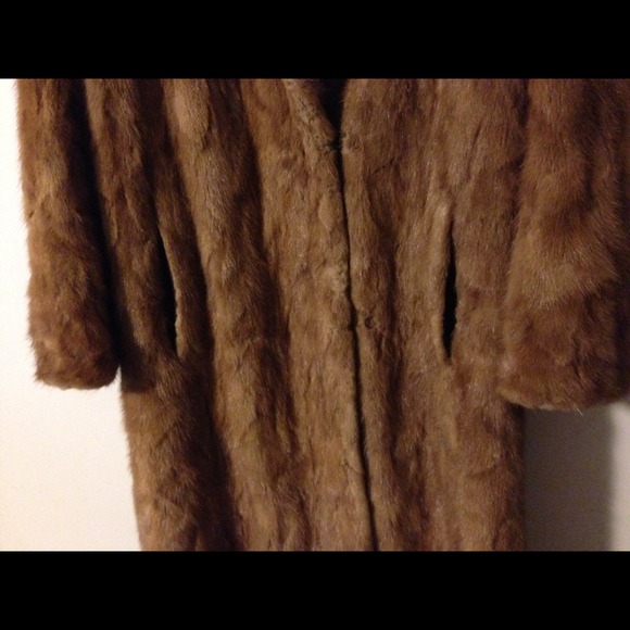 Vintage fur coat - Picture 4 of 4
