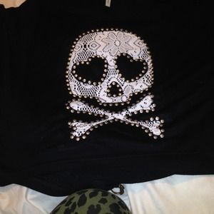 Black hi low style crochet skull top