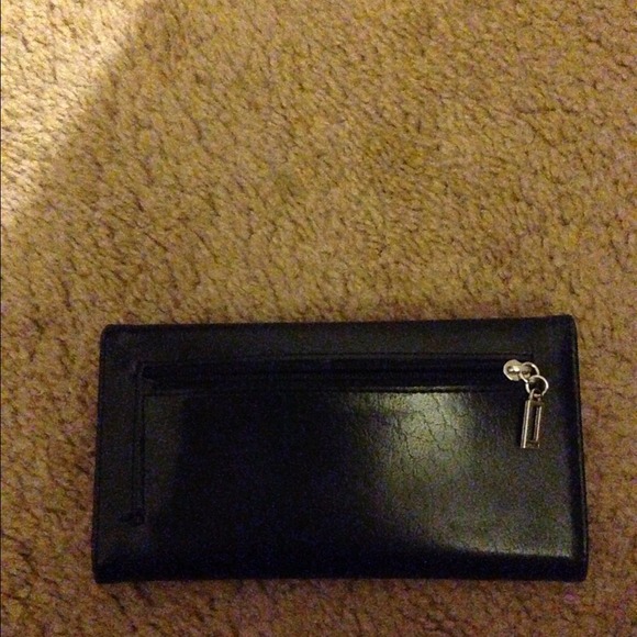 GUESS WALLET - Picture 4 of 4