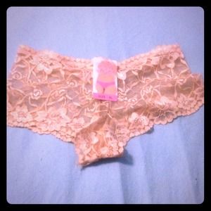 Set of 6 Lacey Boyshort Underwear