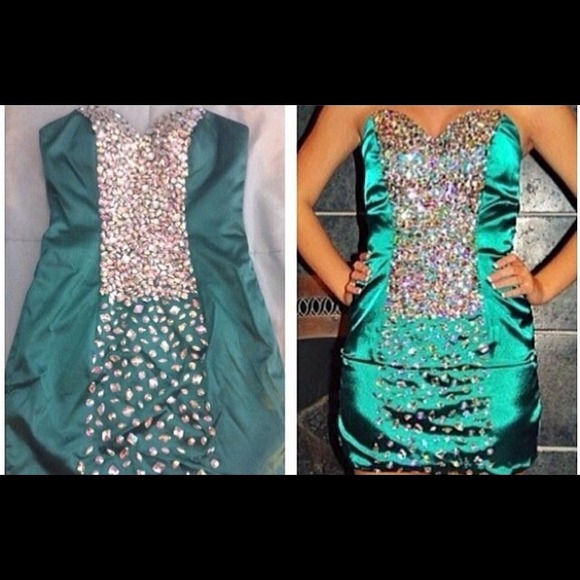 Hunter green, jeweled, formal dress!