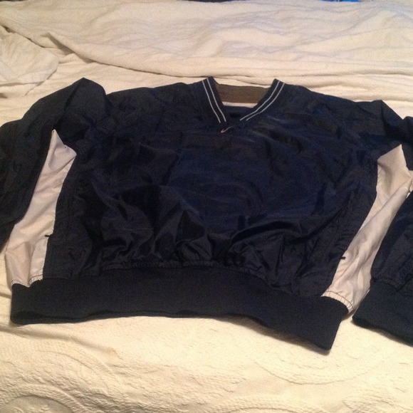 Womens nike windbreaker