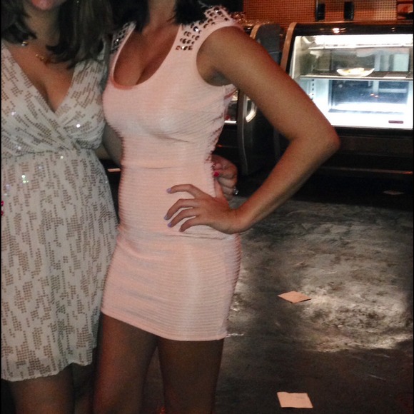 BEBE bodycon coral dress - Picture 4 of 4