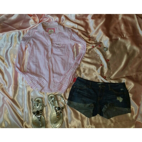 Hollister PinStriped Button Down Shirt - Picture 3 of 3