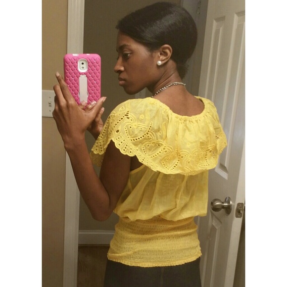 Arden B. Ruffle Blouse - Picture 4 of 4