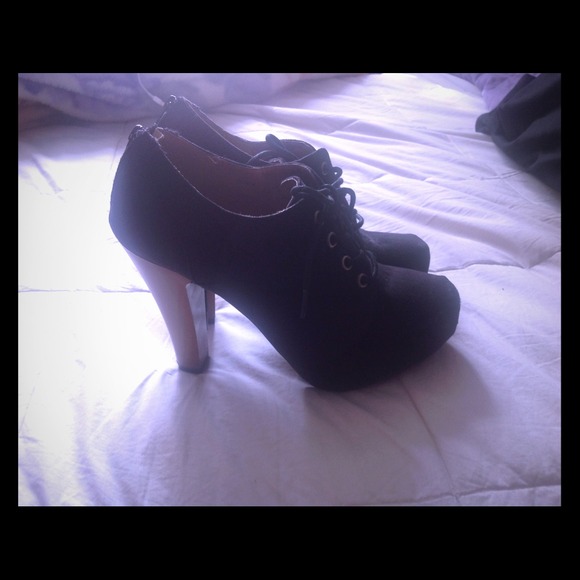 Black heels
