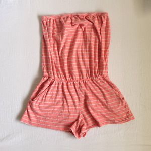 Forever 21 Strapless Striped Romper Size Small