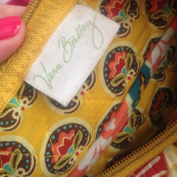 Vera Bradley handbag/satchel. - Picture 3 of 4