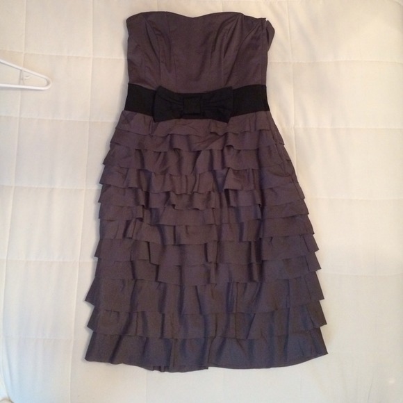 SOLD H&M strapless ruffled cocktail dress