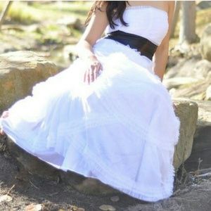 On hold for alruiz86. Strapless white dress.