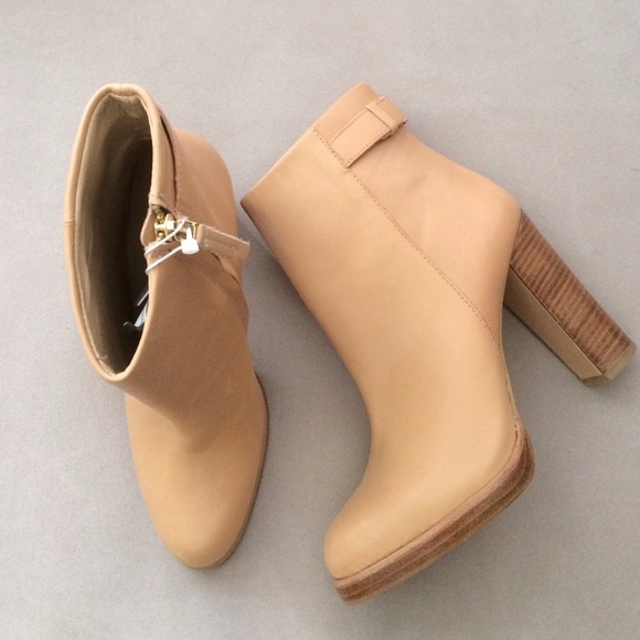 🎉HOST PICK🎉Zara boots - Picture 2 of 4