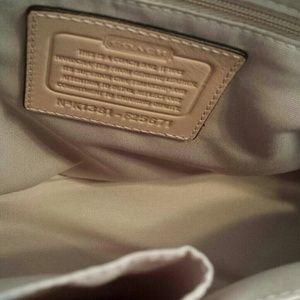 Coach Bags - PM EDITOR PICK SALE Coach coral leather satchel Coach Bags - PM EDITOR PICK SALE Coach coral leather satchel
