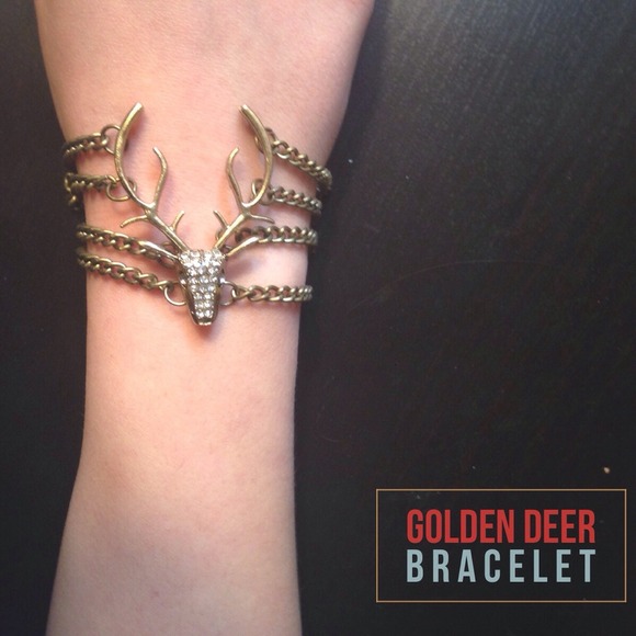 ✨Host Pick✨Golden Deer Bracelet
