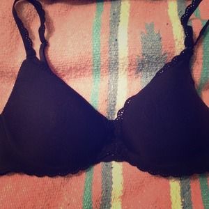 VS Angels Black Front Clasp Bra