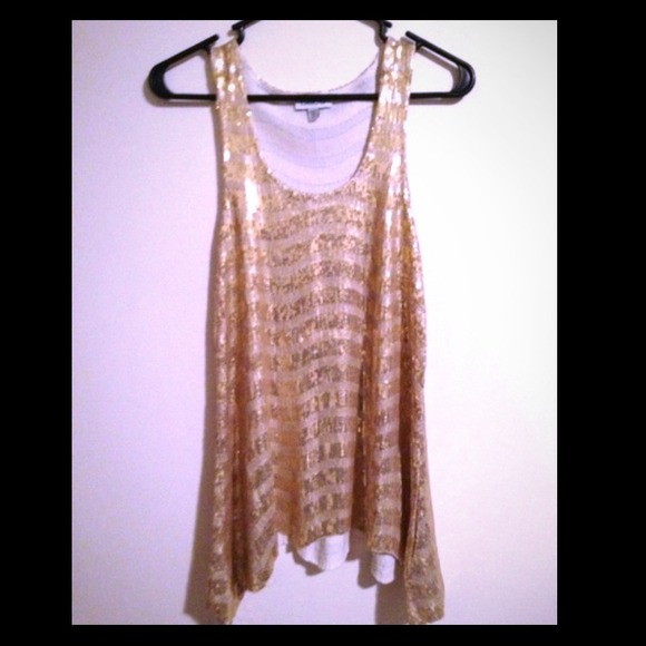 🌟REDUCED🌟Gold Sequin BeBe Tank Top