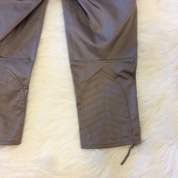 SEXY 💋 Marciano Cropped Pants NWT - Picture 7 of 8