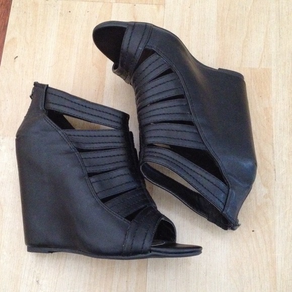 Open toe wedge booties