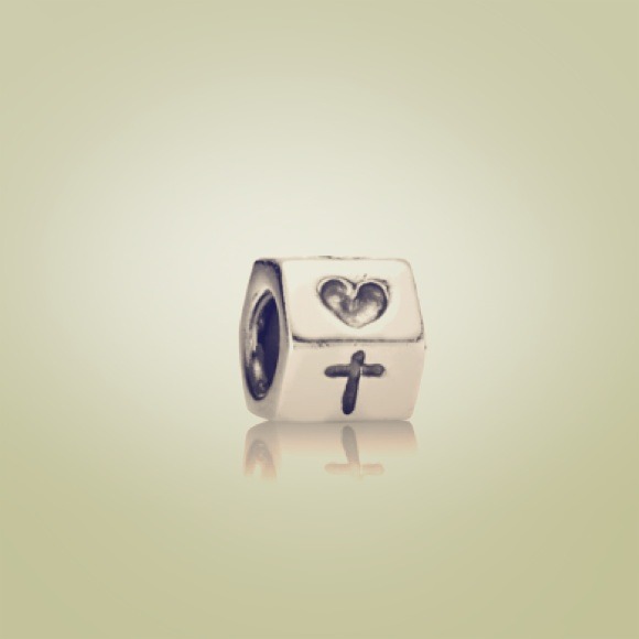 Pandora charm "faith, hope, love"