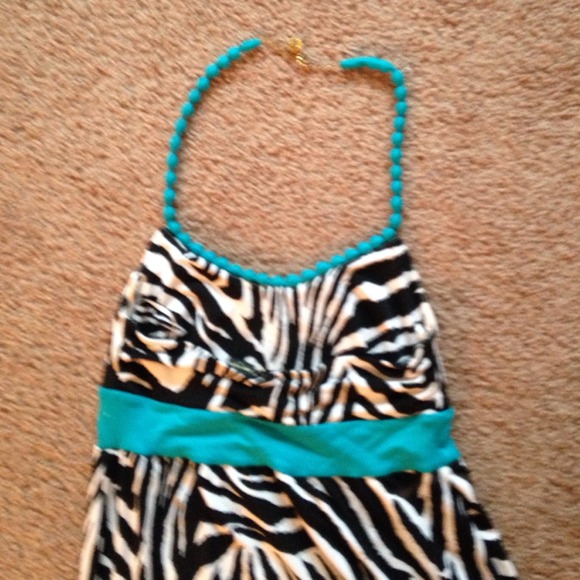 Zebra print Guess dress size small - Picture 3 of 4