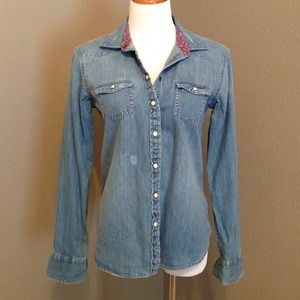 American Eagle Denim Snap Shirt