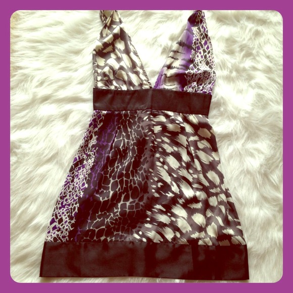 Beautiful 2b bebe dress!!!🌸💜