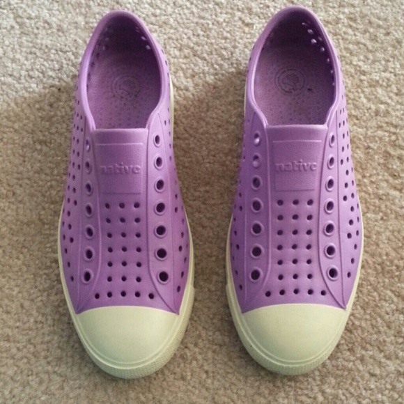 Native  purple  plastic shoes ...perfect for summe