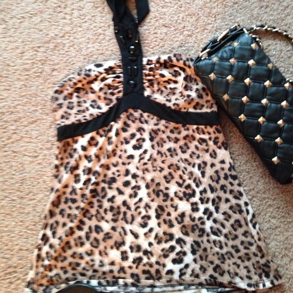 Leopard print halter guess top size M - Picture 2 of 4