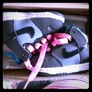 Infant nike