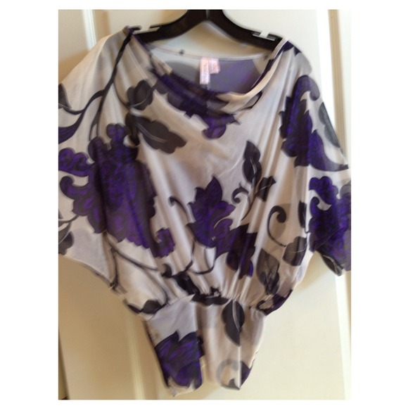 Sweet Pea Tops - 🎈Sold in Bundle🎈Sweet Pea top