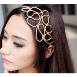 ✨❤️SOLD❤️BEAUTIFUL  GOLD HEADBAND✨