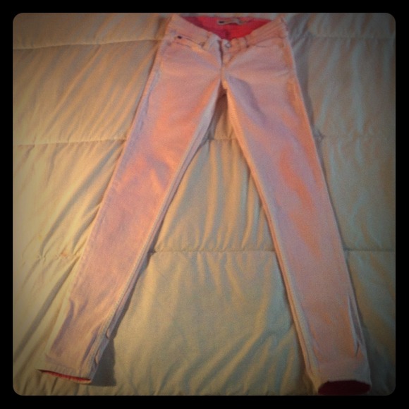 Pink Levis Jeans !! New !!