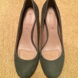Massimo Dutti grey shoes (worn 2 times)