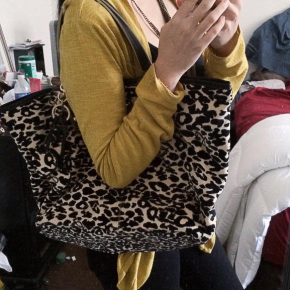 🚫SOLD🚫 Juicy Couture leopard tote - Picture 4 of 4