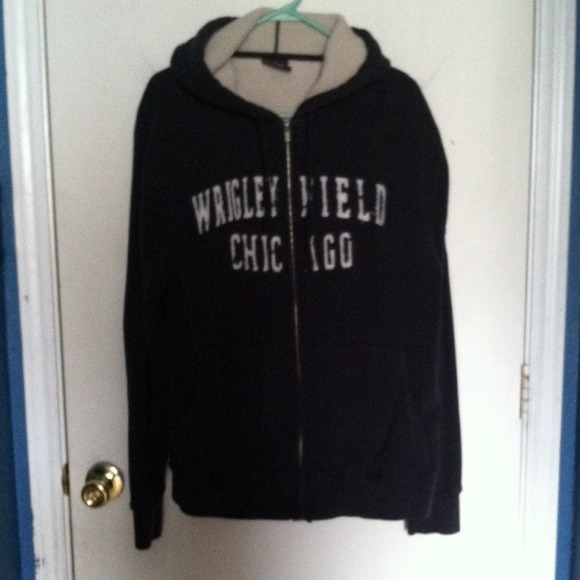 Adorable zip up hoodie!