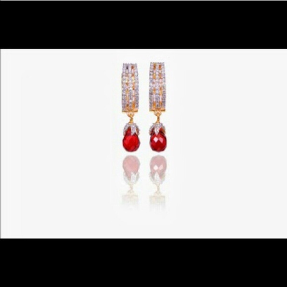 Cubic zirconia & red ruby crystal earrings - Picture 4 of 4