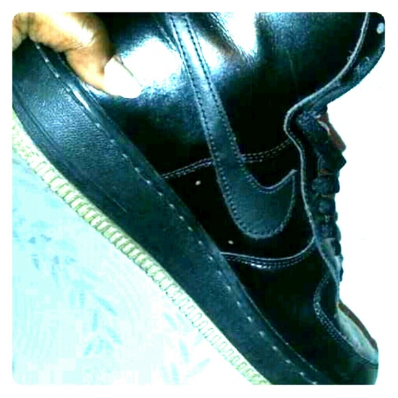 No strap high top forces