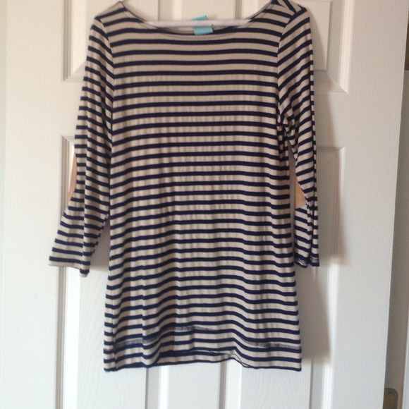 Striped shirt with elbow detail