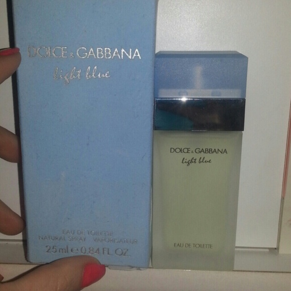 Dolce and Gabbana Light Blue perfume
