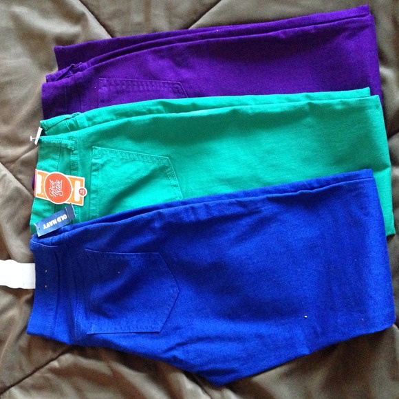 Old navy skinny jeans bundle.