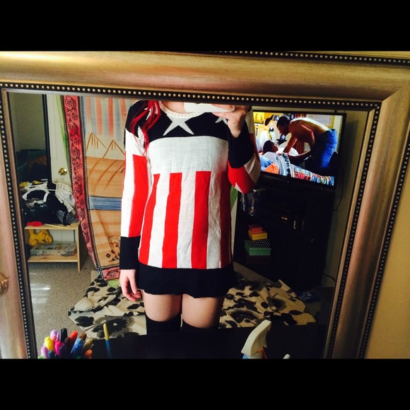 American flag oversized sweater! - Picture 3 of 4