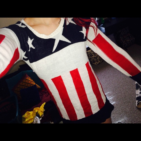 American flag oversized sweater! - Picture 4 of 4