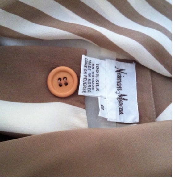 1960's Vintage Neiman Marcus 3-PC Silk Outfit - Picture 4 of 4