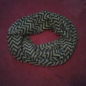 Chevron infinity scarf