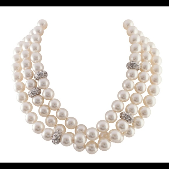 Charlotte necklace White Made in the USA