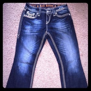 Rock Revival relaxed fit jeans!😍