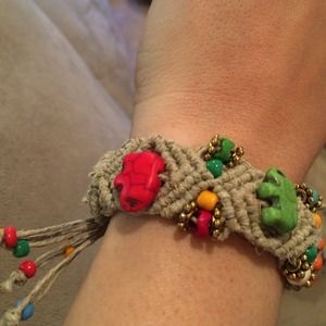 Hand made macrame bracelet new with beads