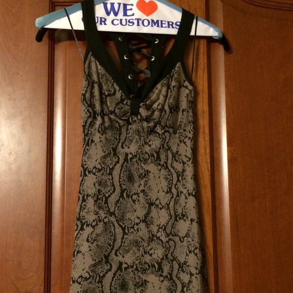 Snake print Guess body-con dress - Picture 1 of 3