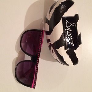 Snooki sunglasses