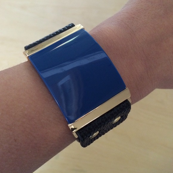 Wide Leather like bracelet✨ - Picture 2 of 3